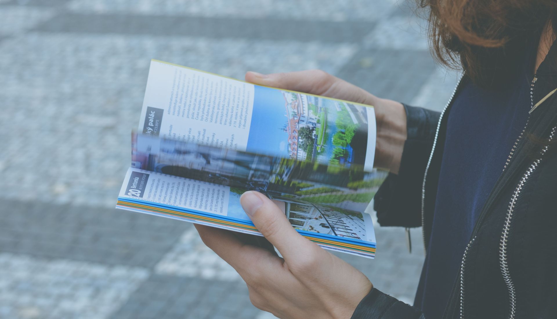 Conférence : un guide touristique, son histoire, ses histoires ?
